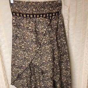 Olive print skirt